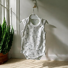 03-12 Ay Askılı Desenli Zıbın