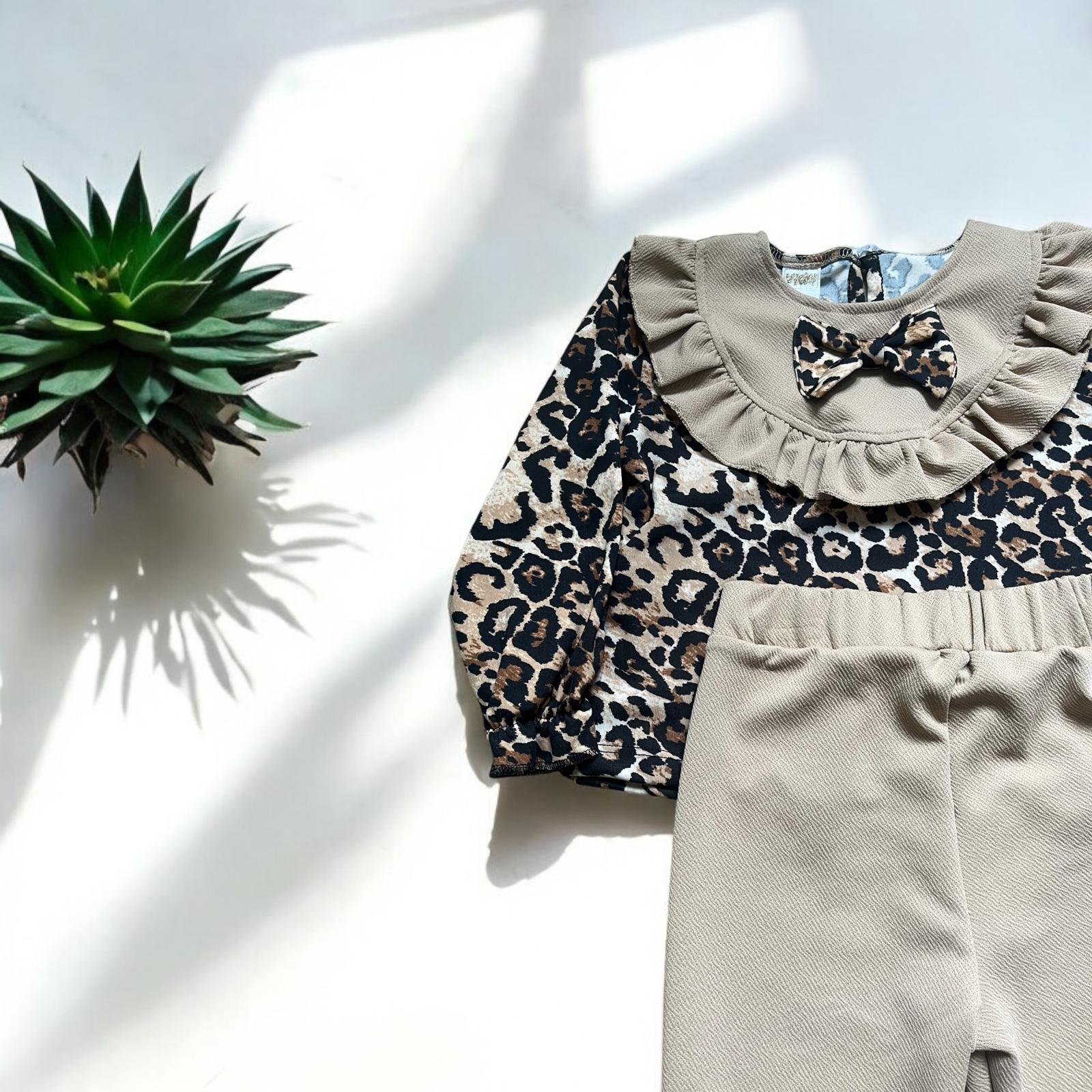 Leopar Desenli Krem Bluzlu Kız Çocuk Takım 2-5 Yaş