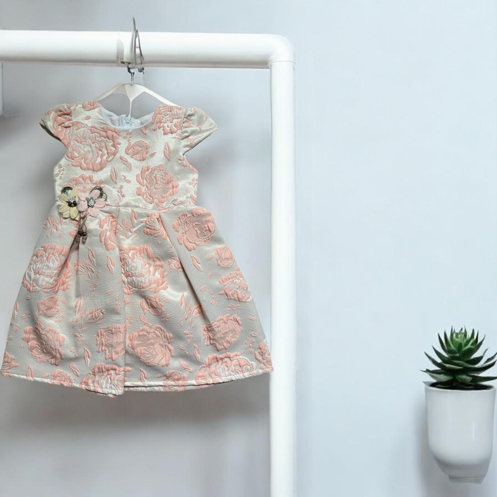 Çiçek Aksesuarlı Kız Çocuk Elbise 2-5 Yaş