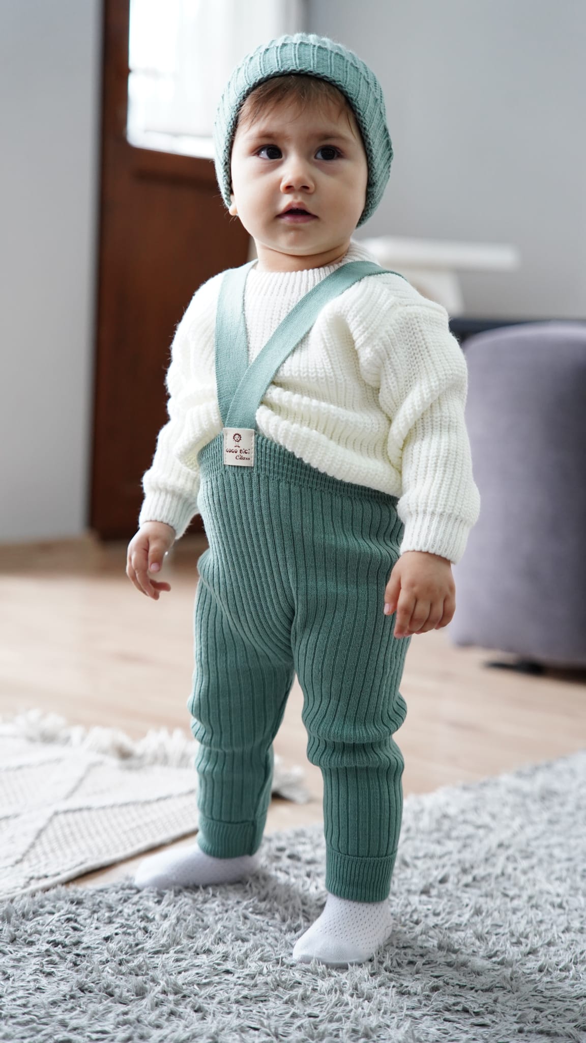 Selanik Örgüsü Oversize Kazaklı Çarpraz Askılı Triko Takım