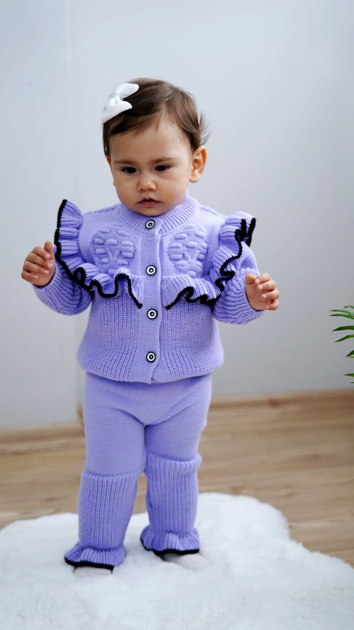 Fırfırlı Kız Bebek 2'Li Triko Takım