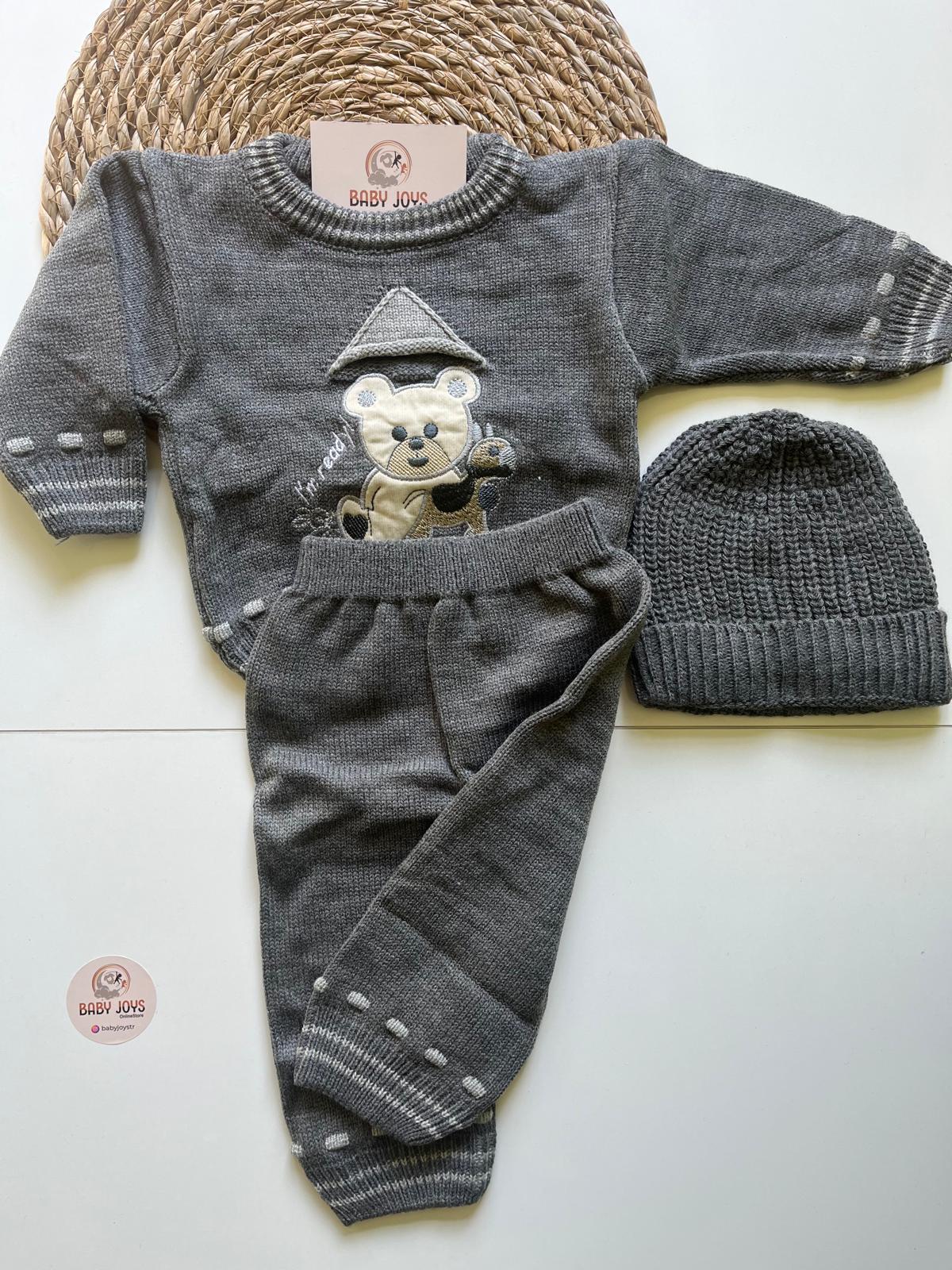 Ayıcıklı Bereli 3'Lü Erkek Bebek Triko Takımı